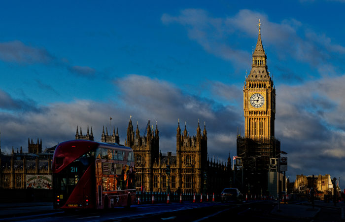 Big Ben sous le soleil